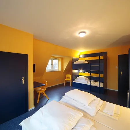 Bed'nbudget Expo-hostel *