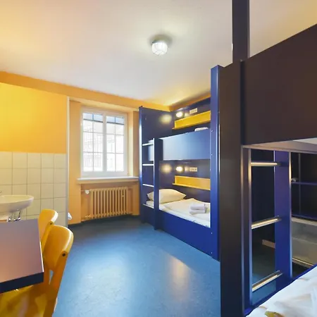 Bed'nbudget Expo-hostel Hostel