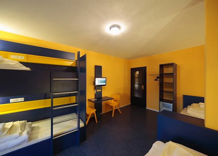 Bed'nbudget Expo-hostel Ostello *