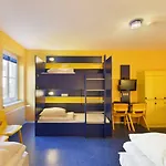 Hostal Bed'nbudget Expo-hostel