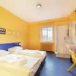 Hostal Bed'nbudget Expo-hostel