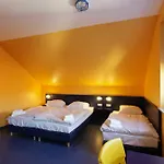 Bed'nbudget Expo-hostel Hostal