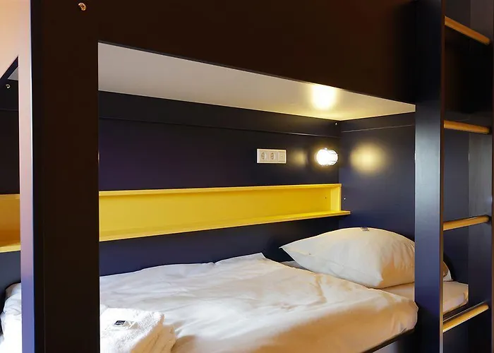 Хостел Bed'nbudget Expo-hostel