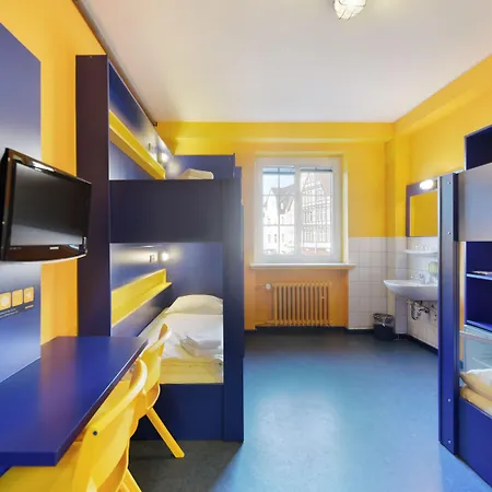 Bed'nbudget Expo-hostel Vandrarhem *