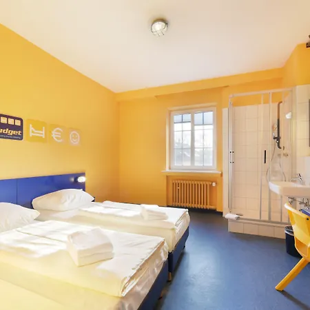 Vandrarhem Bed'nbudget Expo-hostel